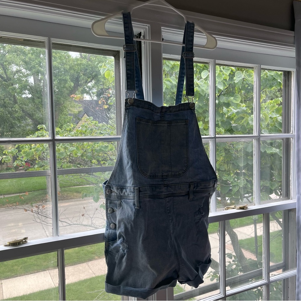 Old Navy Distressed Denim Short Overalls - Size Large